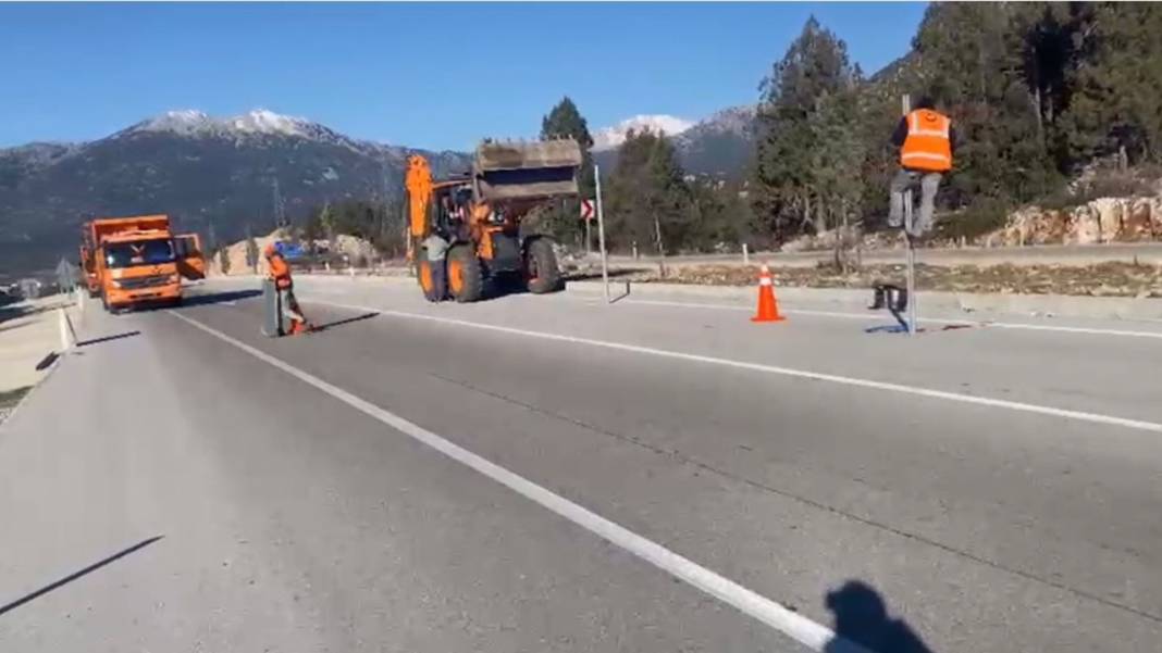 Sular altında kalmıştı! Konya-Antalya yoluyla ilgili yeni bir haber var 2
